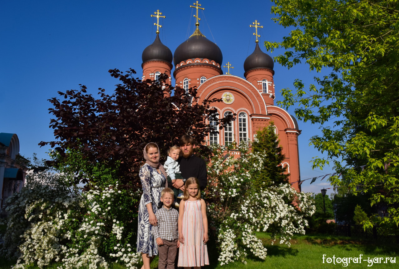 Православная семейная фотосъемка, Крестовоздвиженский монастырь