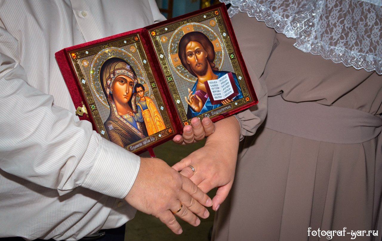 Венчание в церкви, фотографии Венчания, Венчание в Тутаеве