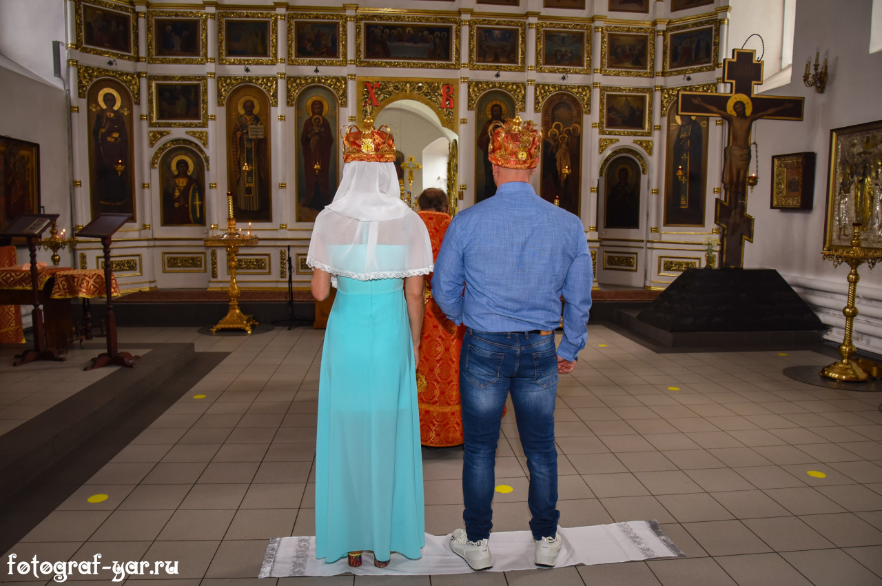 Венчание в храме Ярославле, Венчание в Сретенском храме, Сретенский храм Ярославль